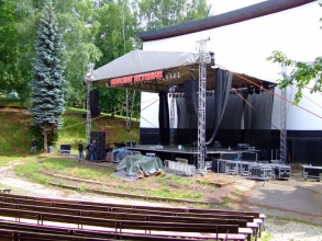 Pódium je konečně komplet