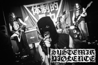 SYROVÝ PUNK-HARDCOROVÝ ÚTOK ANARCHISTŮ!!!