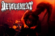 Texaský masakr, jeden z dominant tučně vrytý do brutal deathové bible. Povinnost pro staré páky, výzva pro mladou krev. Přijďte podpořit legendy slamu DEVOURMENT!!!
